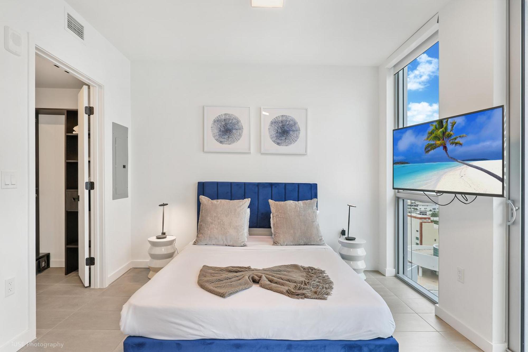 Modern Luxe Studio In Downtown Miami With Rooftop Pool And Gym Apartment Miami